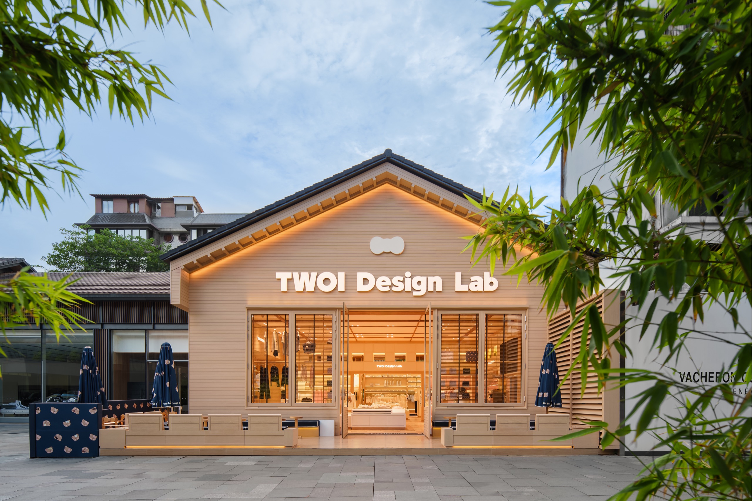 TWOI Design Lab Chengdu Taikoo Li Flagship Store